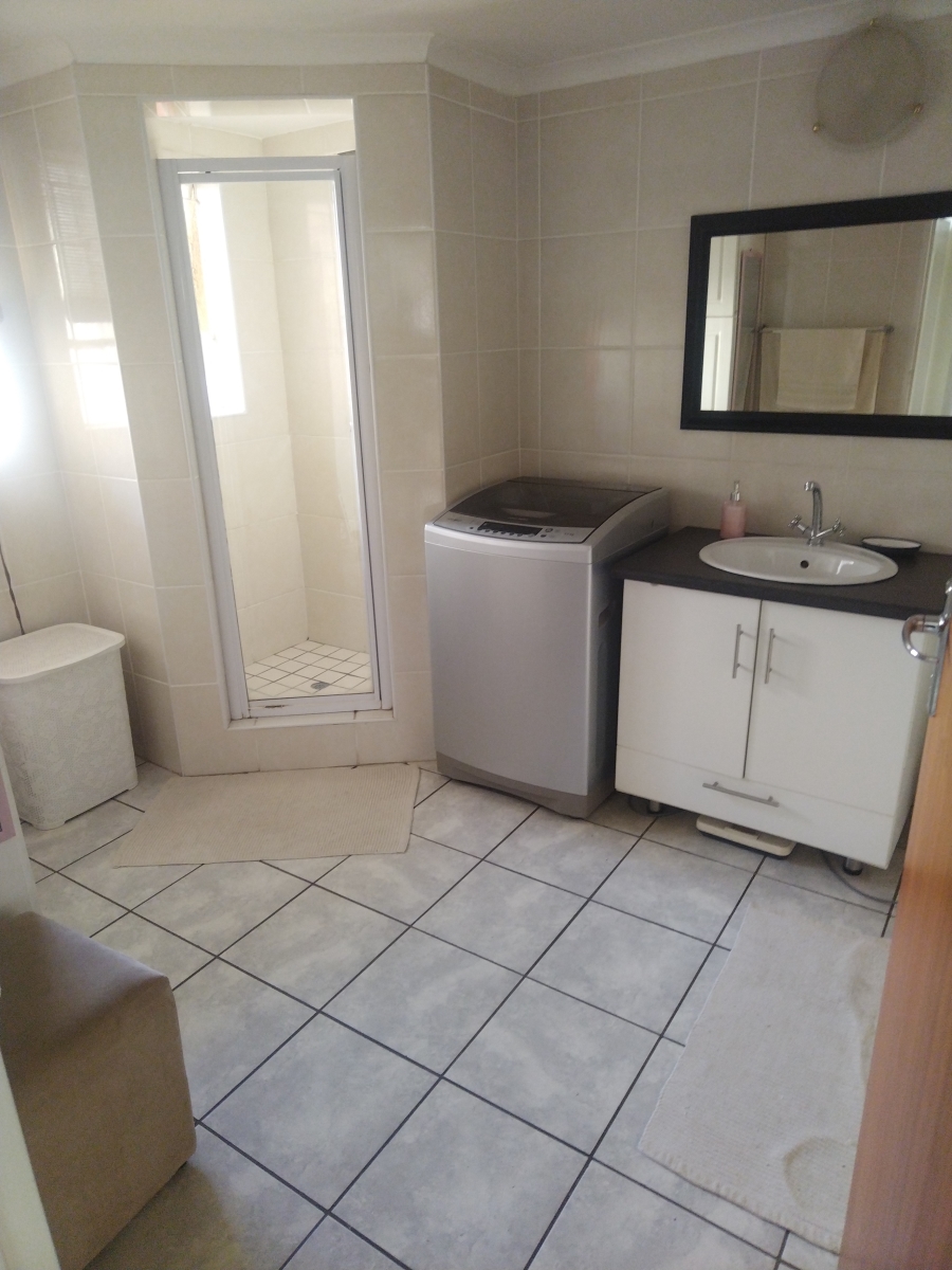 2 Bedroom Property for Sale in Potchefstroom North West